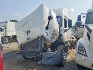 FREIGHTLINER CASCADIA 125
