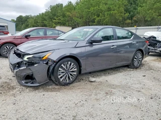 NISSAN ALTIMA SV