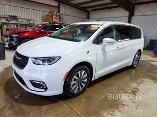CHRYSLER PACIFICA HYBRID TOURING L