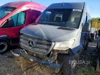 MERCEDES-BENZ SPRINTER 2500/3500