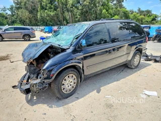 CHRYSLER TOWN & COUNTRY LX