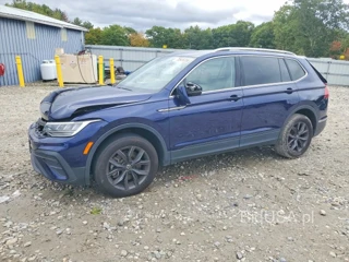 VOLKSWAGEN TIGUAN SE