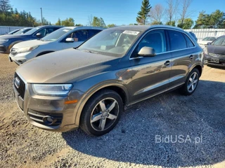 AUDI Q3 PREMIUM PLUS