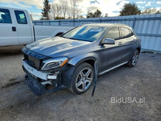 MERCEDES-BENZ GLA 250 4MATIC