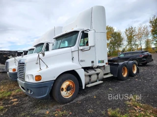 FREIGHTLINER CST120