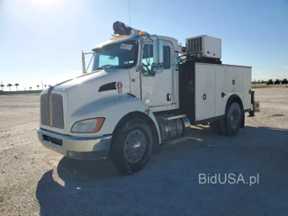 KENWORTH T300