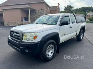 TOYOTA TACOMA ACCESS CAB
