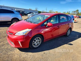 TOYOTA PRIUS V THREE