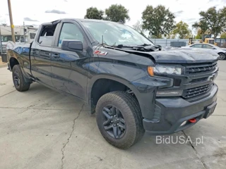 CHEVROLET SILVERADO K1500 LT TRAIL BOSS