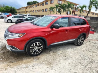 MITSUBISHI OUTLANDER SE