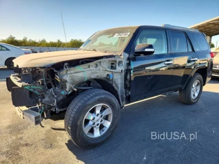 TOYOTA 4RUNNER SR5