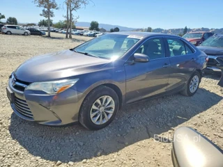 TOYOTA CAMRY HYBRID LE