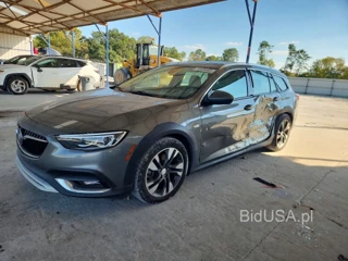 BUICK REGAL TOURX ESSENCE