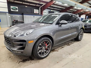 PORSCHE MACAN TURBO