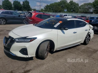 NISSAN MAXIMA PLATINUM