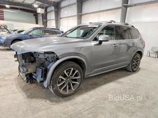 VOLVO XC90 T6 MOMENTUM