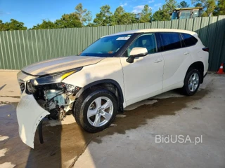 TOYOTA HIGHLANDER LE