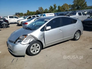 TOYOTA PRIUS BASE