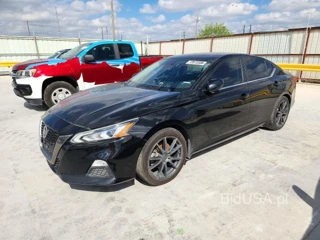NISSAN ALTIMA SR