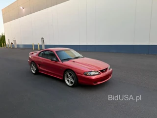 FORD MUSTANG GT