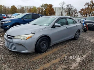 TOYOTA CAMRY HYBRID LE
