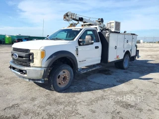 FORD F550 SUPER DUTY