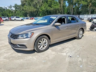 VOLKSWAGEN PASSAT S