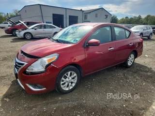 NISSAN VERSA SV