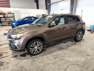 MITSUBISHI OUTLANDER SPORT ES