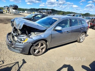 VOLVO V60 PREMIER