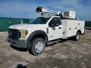 FORD F550 SUPER DUTY
