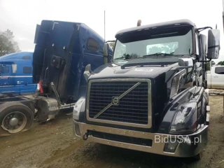 VOLVO VNL