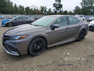 TOYOTA CAMRY XSE
