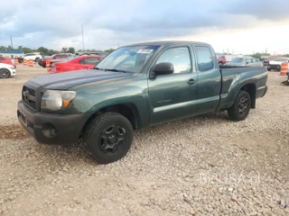 TOYOTA TACOMA BASE