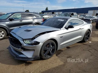 FORD MUSTANG GT
