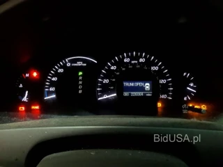TOYOTA CAMRY HYBRID