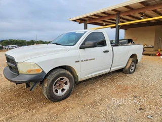 DODGE RAM 1500 ST