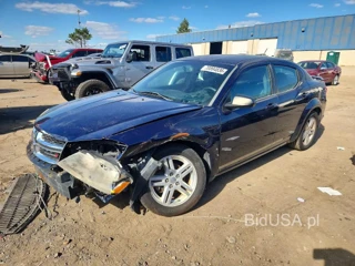 DODGE AVENGER SE