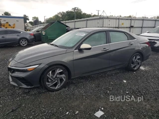 HYUNDAI ELANTRA LIMITED
