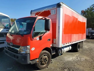 HINO 195
