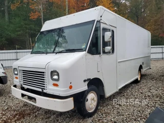 FREIGHTLINER CHASSIS M LINE WALK-IN VAN