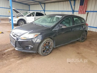 FORD FOCUS TITANIUM