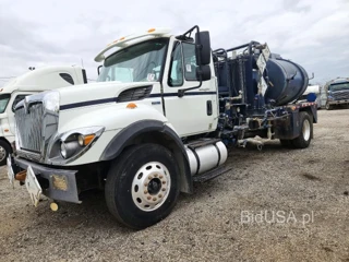 INTERNATIONAL 7000 7400