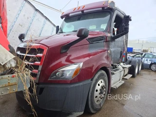 FREIGHTLINER CASCADIA 126