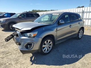 MITSUBISHI OUTLANDER SPORT ES