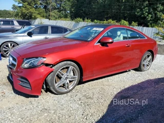 MERCEDES-BENZ E 400