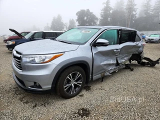 TOYOTA HIGHLANDER XLE