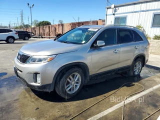 KIA SORENTO LX