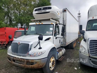 INTERNATIONAL 4000 4400