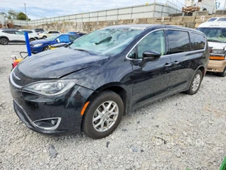 CHRYSLER PACIFICA TOURING